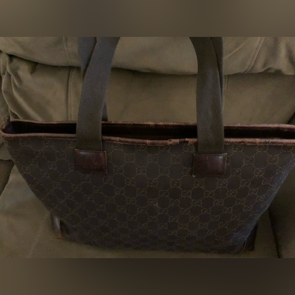 Authentic GUCCI Tote BAG Signature GG Canvas Fabric, Brown Leather Trim Purse - Picture 4 of 16